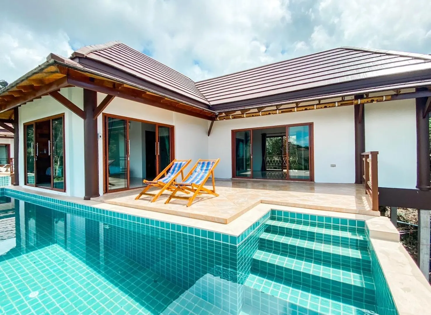 Puteri Lanta Family Villas Ko Lanta 0*,  Thailand