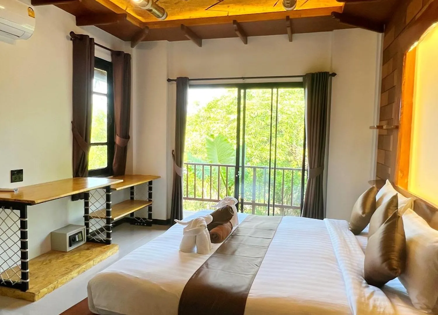 Puteri Lanta Family Villas