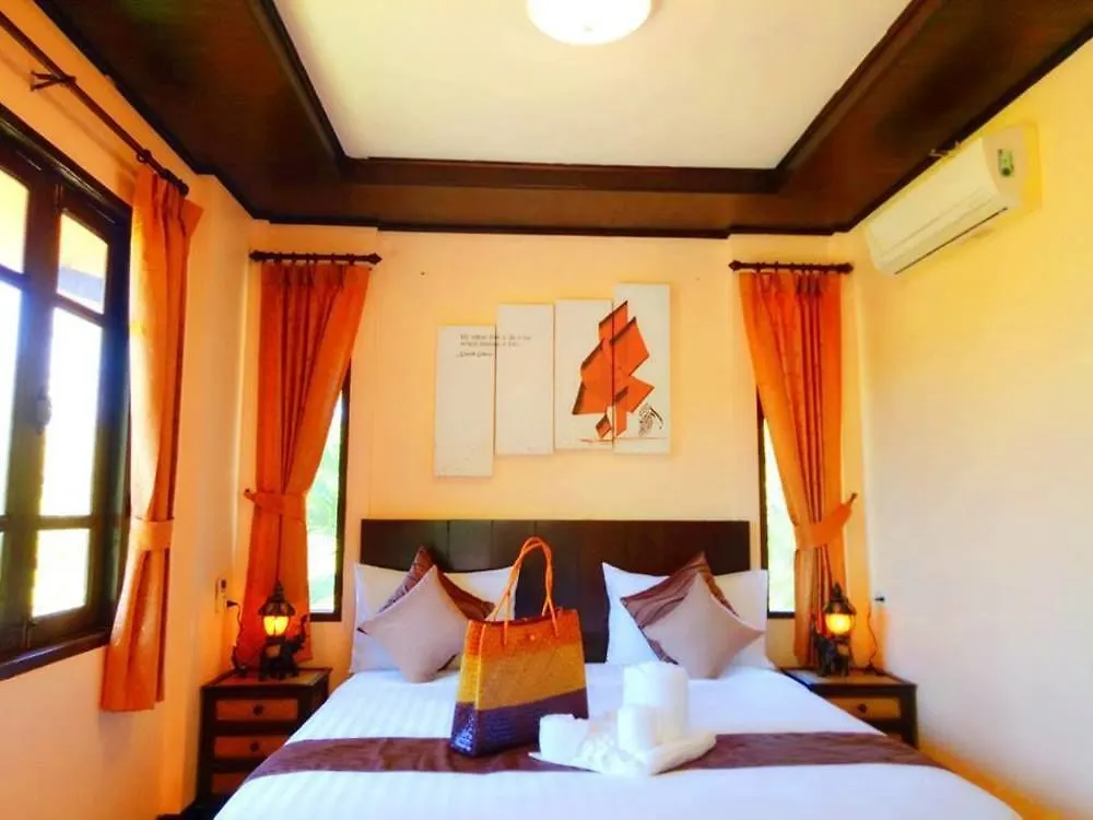 Puteri Lanta Family Villas
